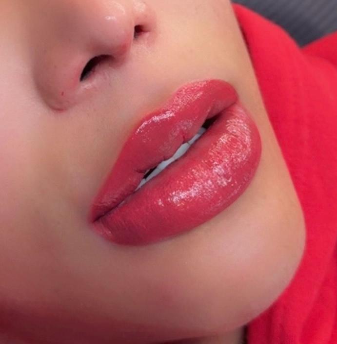 Permanente make-up lippen